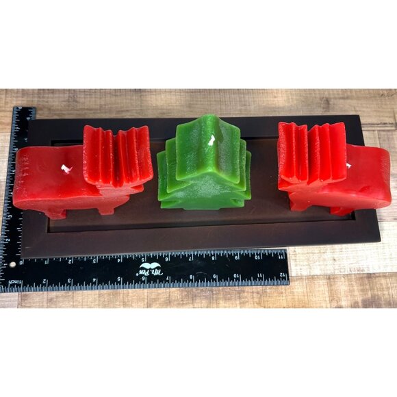 Reindeer & Tree Paraffin Wax Candle Set Of 3 With Wood Tray - Picture 3 of 7